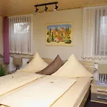 Rosenflora Hotel 2*
